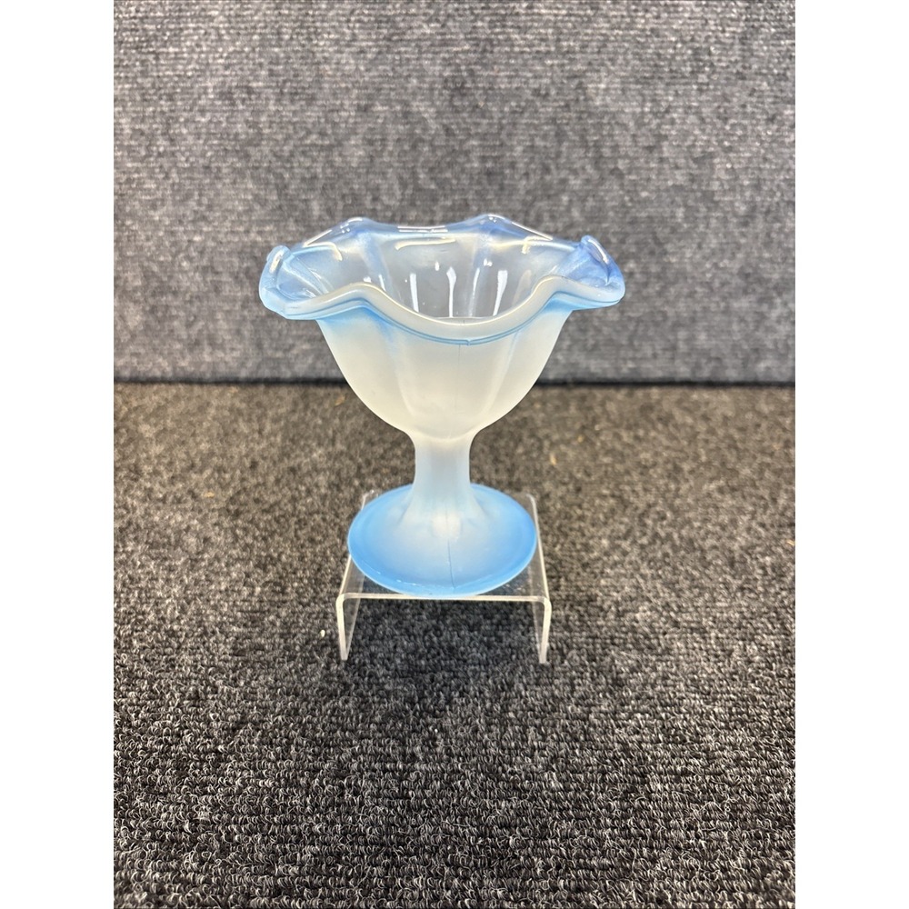 Vtg~Satin/Frosted‎ Light Blue Compote~Candy Bowl with Ruffled Edge~5"